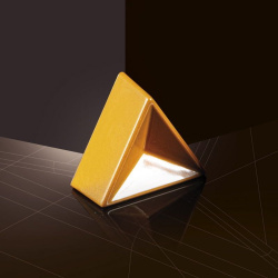 Форма для конфет Martellato "Треугольник" L 275 мм, B 175 мм, H 26 мм (ячейка 33х29х15,5 мм)