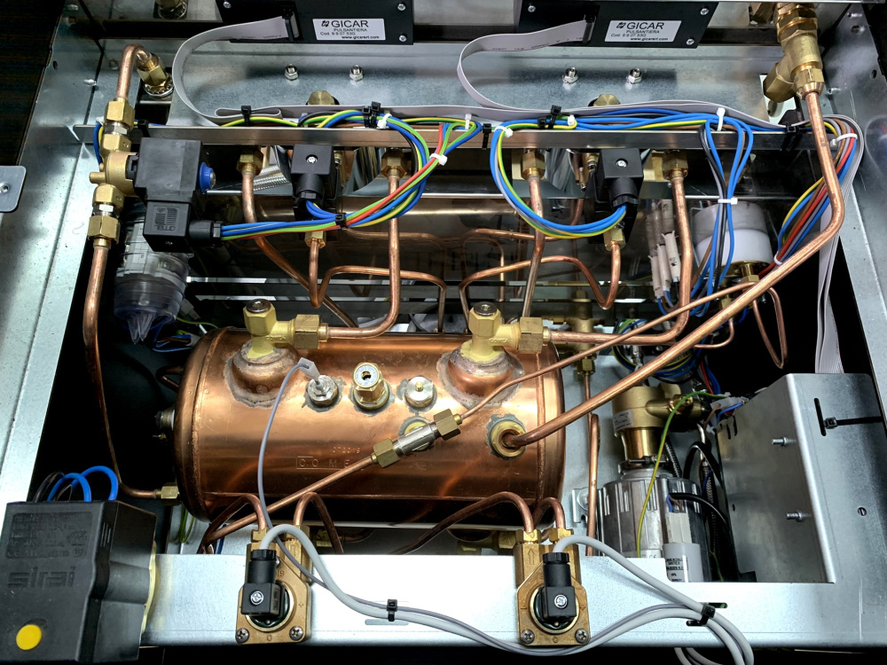 Кофемашина рожковая автоматическая ACM Rounder 2 GR Compatta NERO – фото 3 в каталоге Краснодара